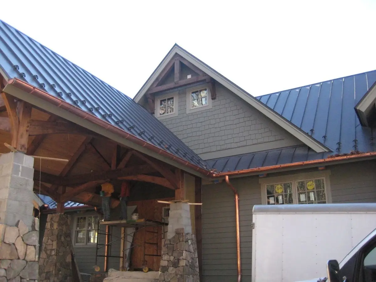 Craftsman Roofing team delivering quality roofing work in Olivet